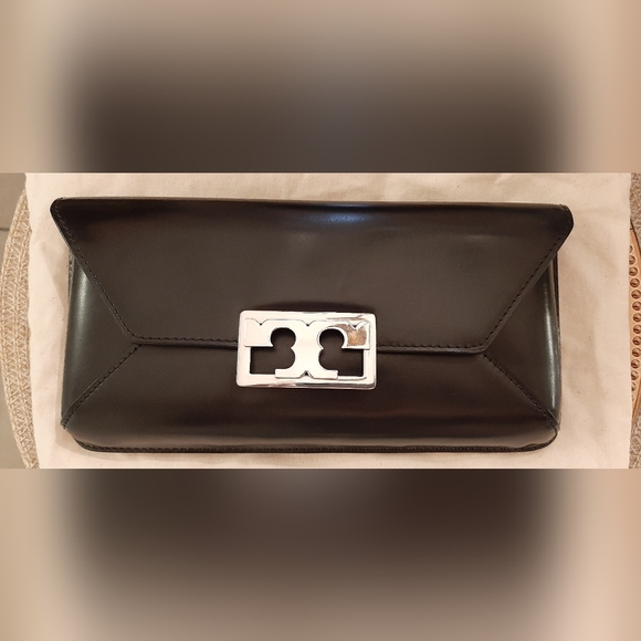 Tory burch clutch - Picture 1 of 8